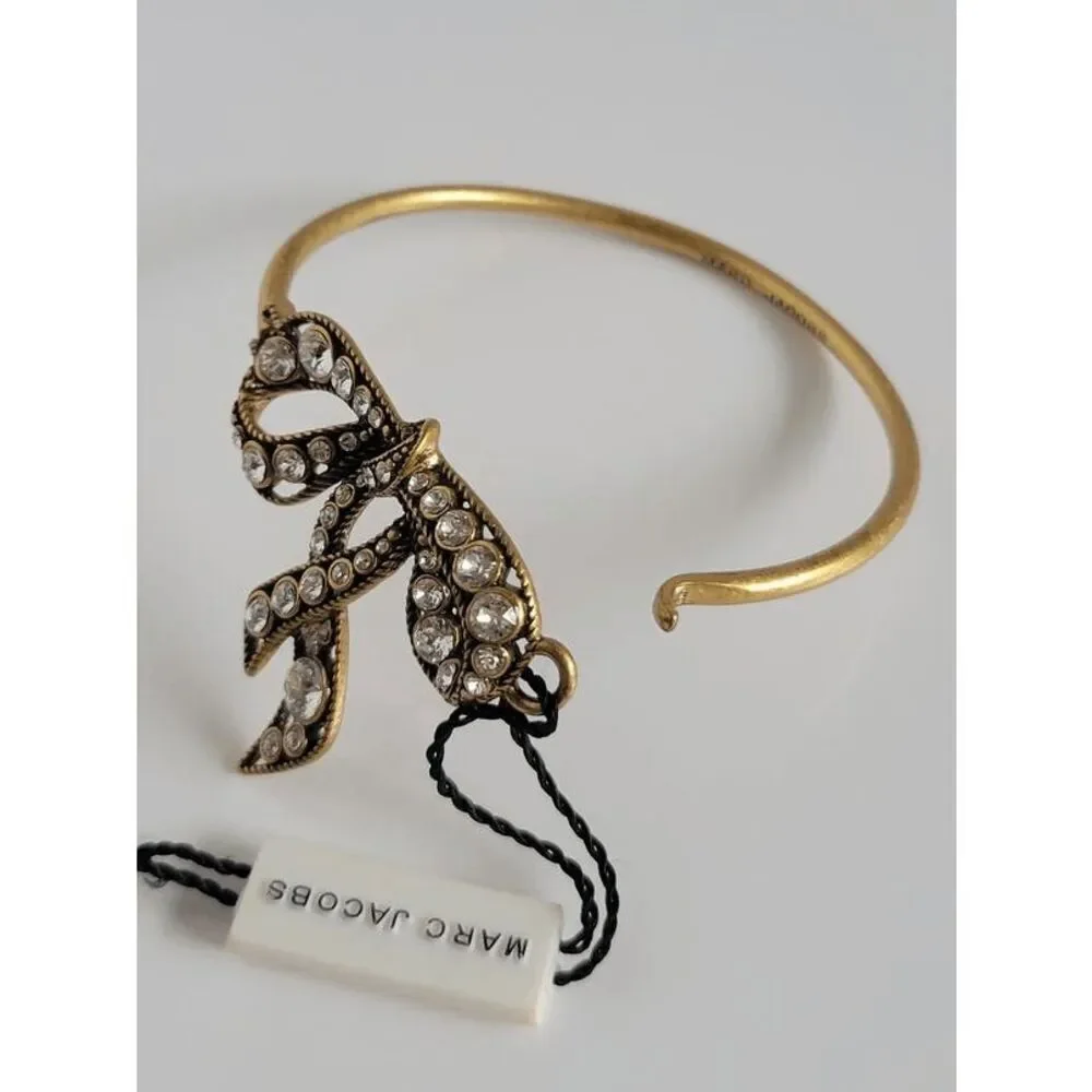 MARC JACOBS Swarovski Crystal Dazzling Bow Gold Hinged Bangle Bracelet NWT
